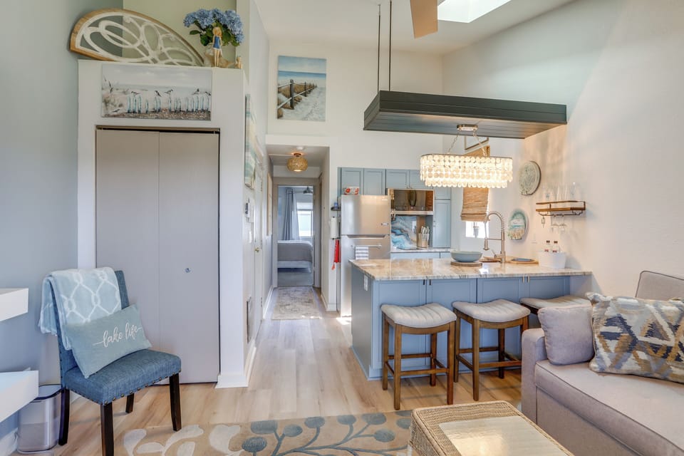 Apartment (1 Bedroom) | Interior
