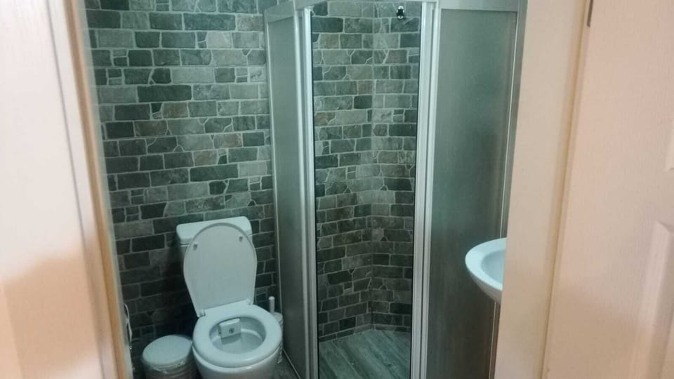 Shower, free toiletries, hair dryer, bathrobes