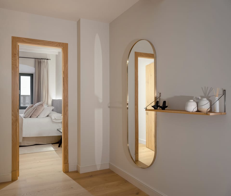 Premium Suite, City View | Down comforters, memory foam beds, in-room safe, individually decorated