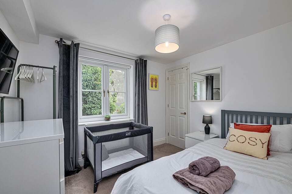 Apartment | 3 bedrooms, iron/ironing board