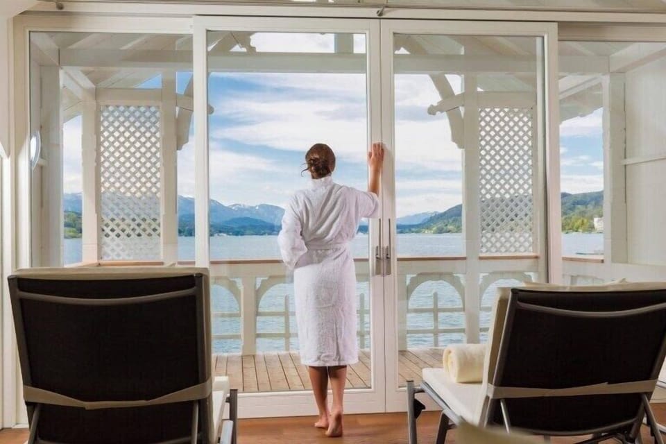 Sauna, steam room, body treatments, hydrotherapy, aromatherapy