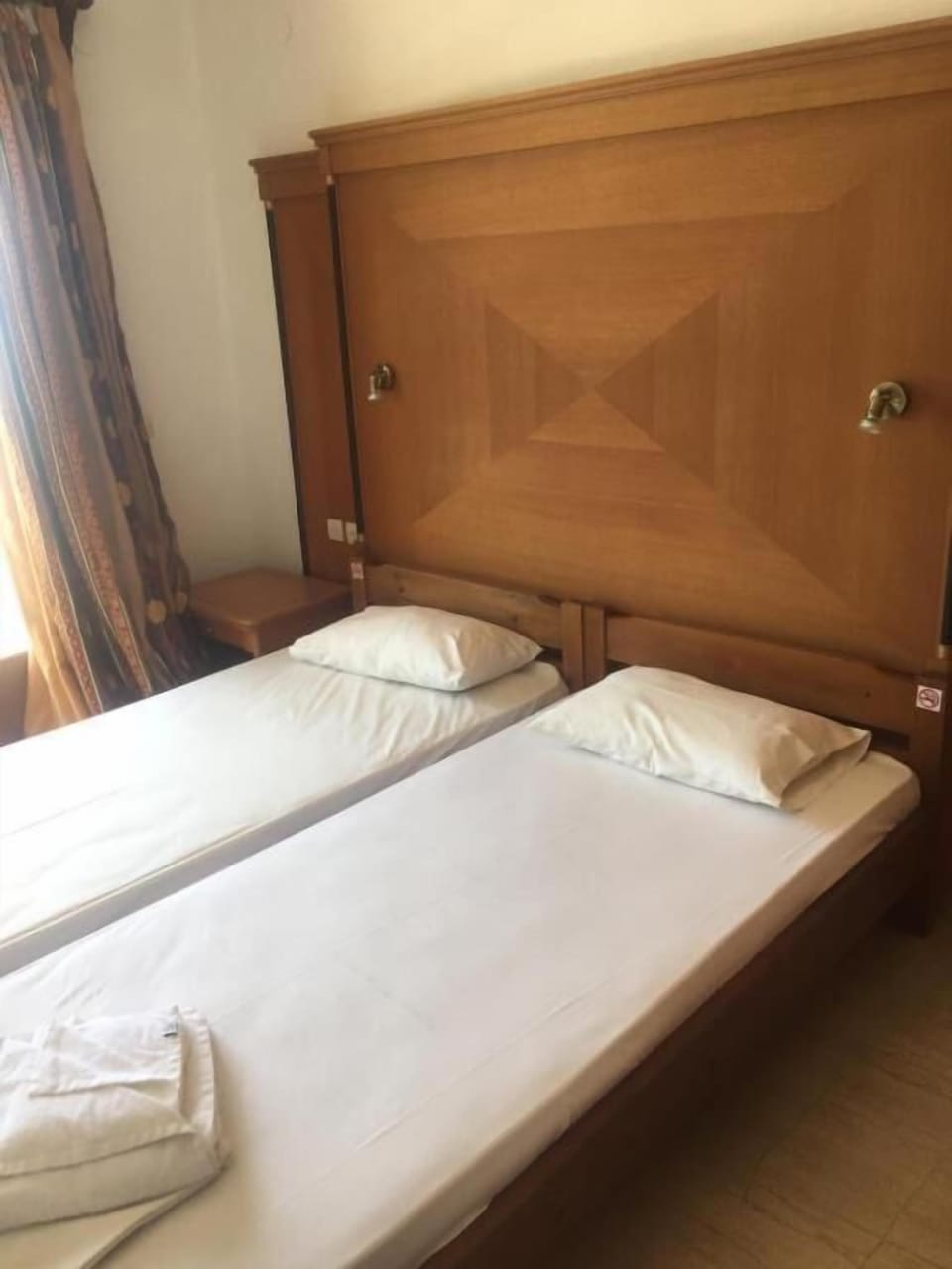 Basic Apartment, Partial Sea View | Free WiFi, bed sheets