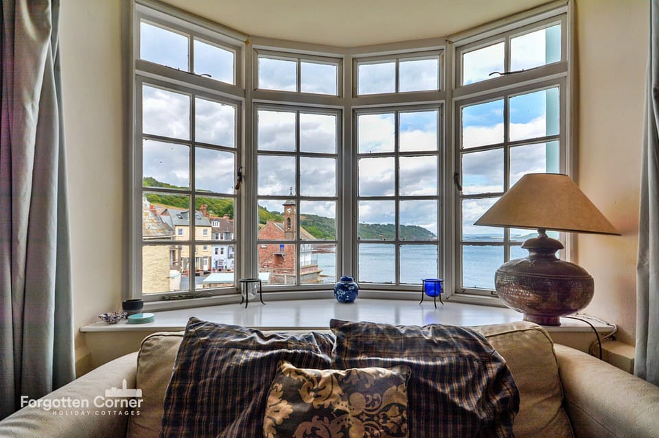 Cottage | Living area