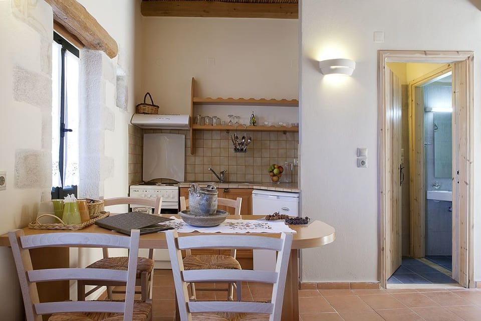 Apartment, 1 Bedroom | In-room dining