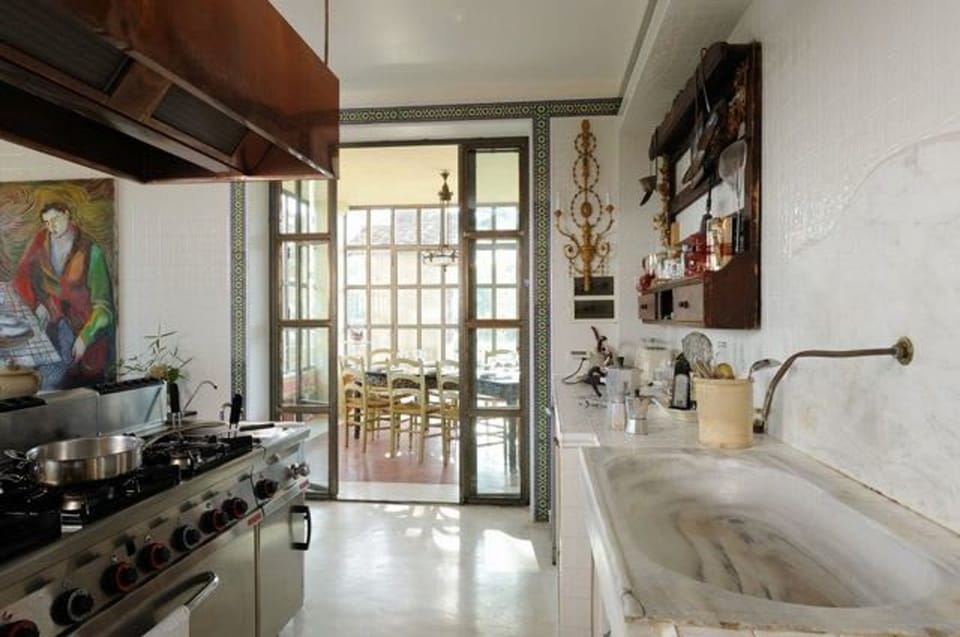 House | 7 bedrooms, high-speed internet