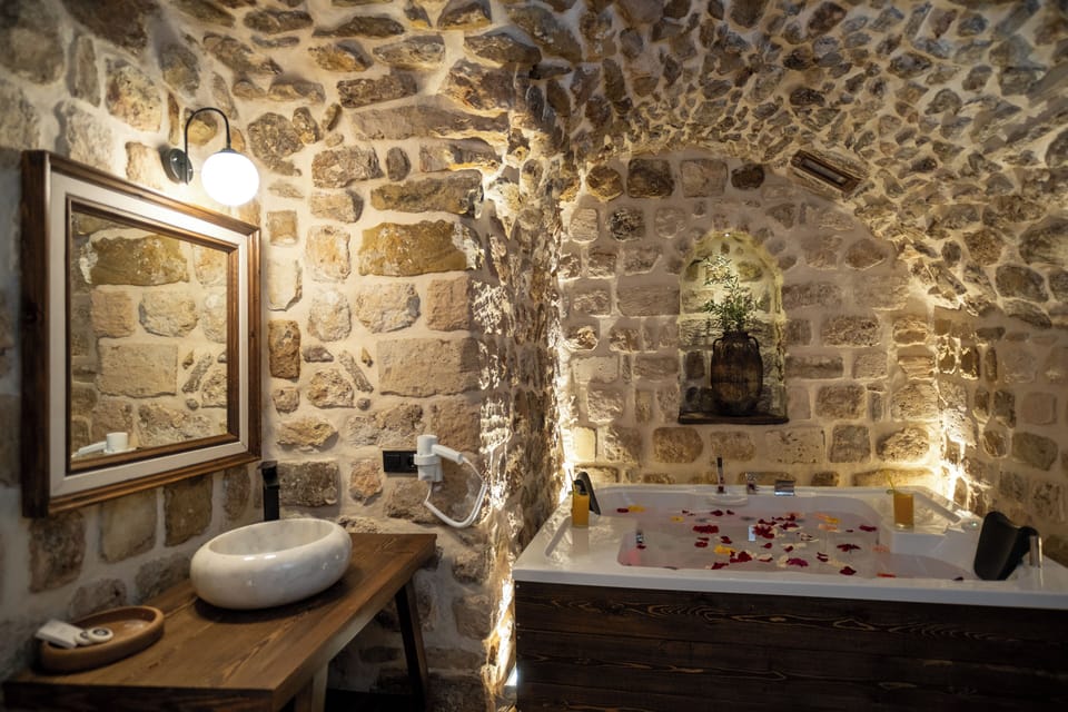 Deluxe Double Room | Free minibar items, in-room safe, desk, laptop workspace
