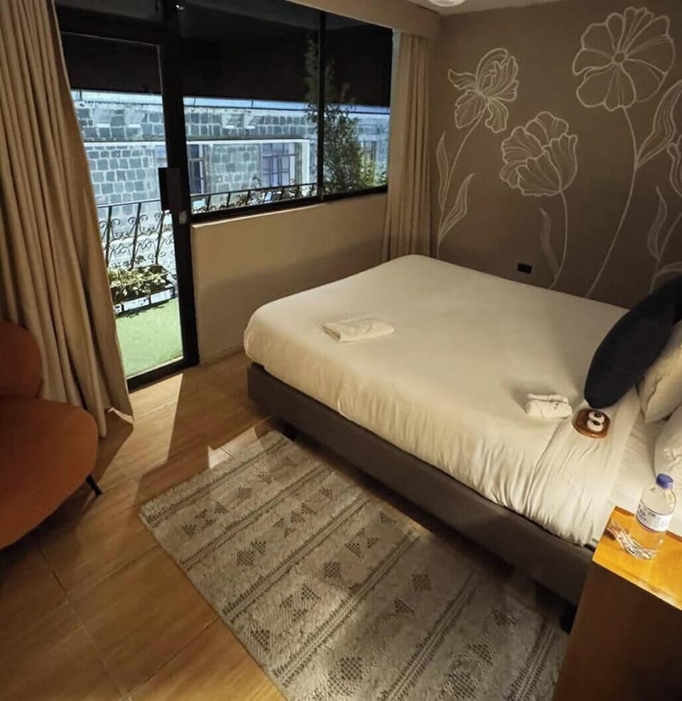 Double Room, City View | Egyptian cotton sheets, premium bedding, down comforters, WiFi (free)