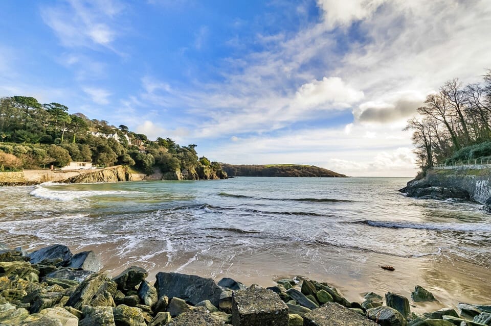 Apartment in Salcombe With Stunning Sea Views Apartment in Salcombe