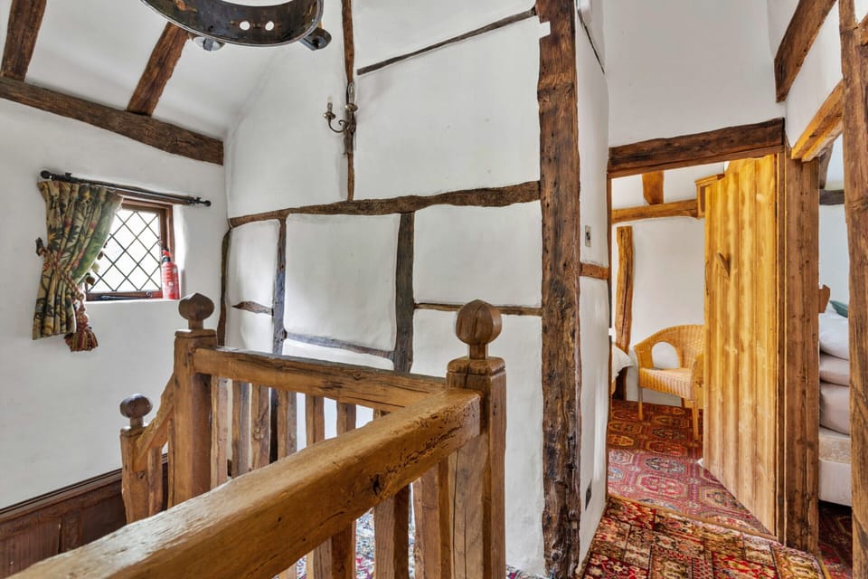 Cottage | Interior
