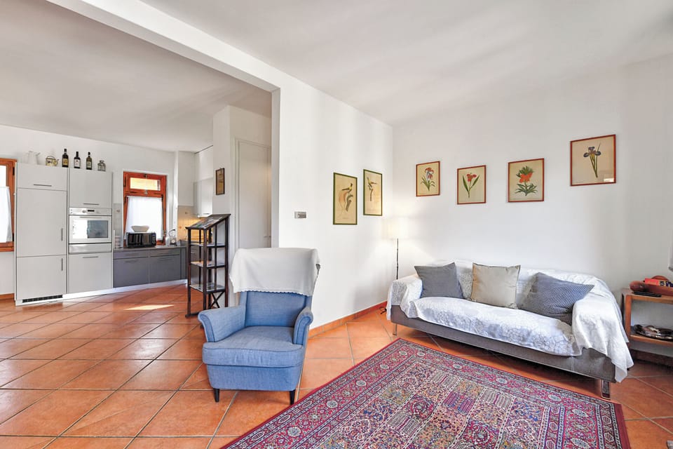 Standard Apartment, 2 Bedrooms, Balcony (Residenza Lungolago Melide) | Living area | Plasma TV