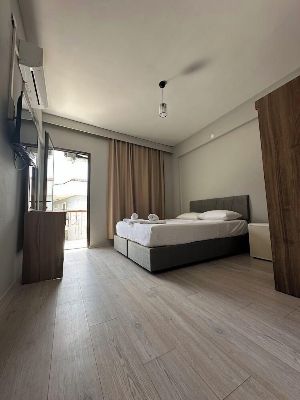 Standard Double or Twin Room, City View | Free WiFi