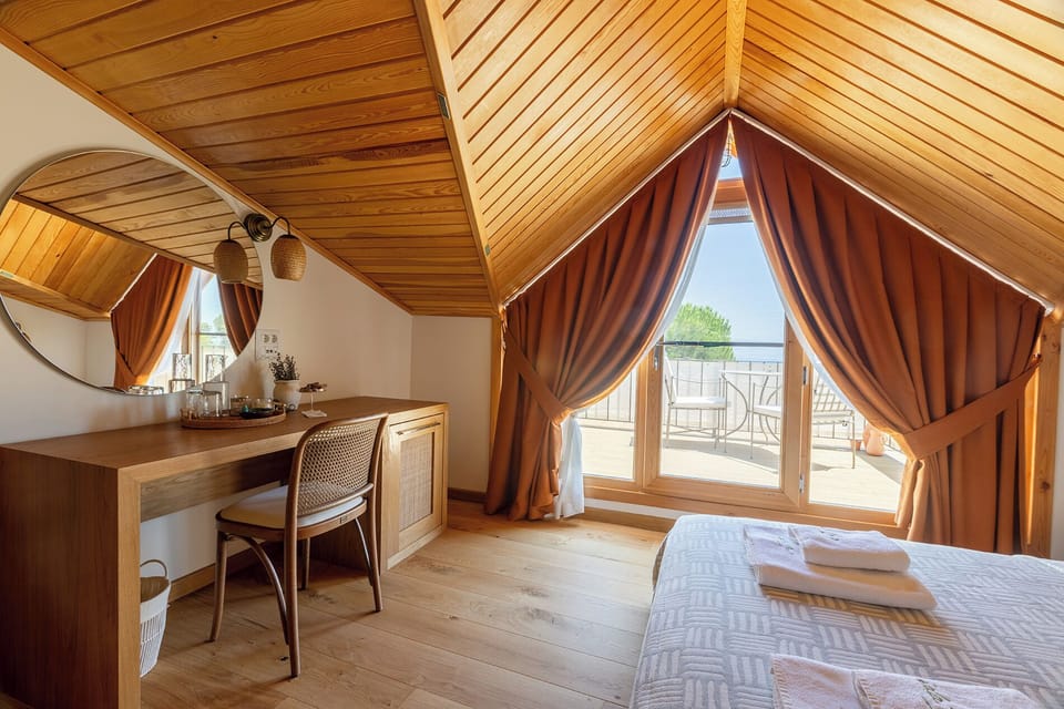 Double Room - Sea View | Soundproofing, free WiFi