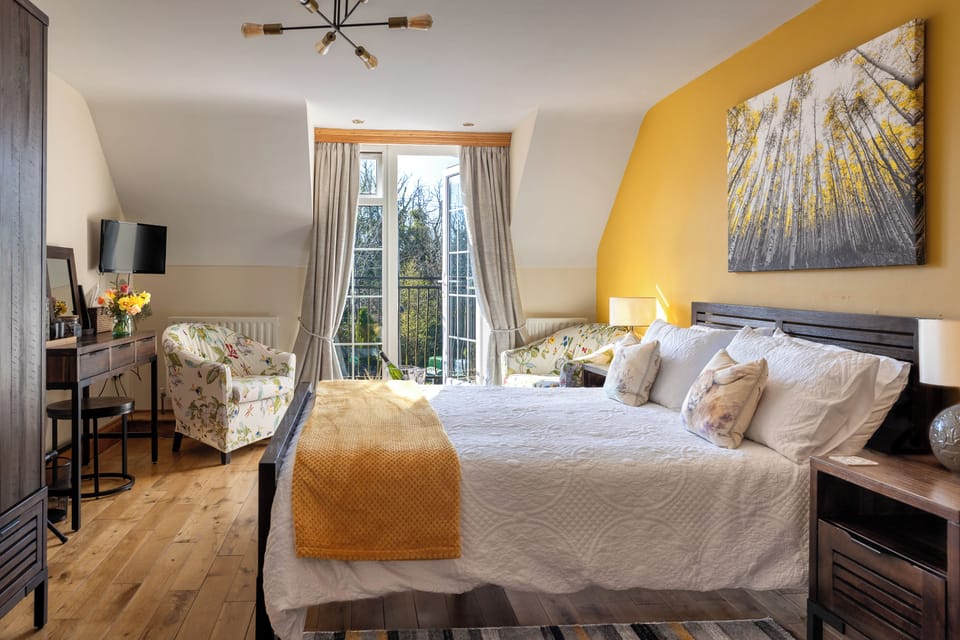 Comfort Double Room, 1 Bedroom, Balcony, Garden View (Aspen) | Blackout drapes, iron/ironing board, free WiFi