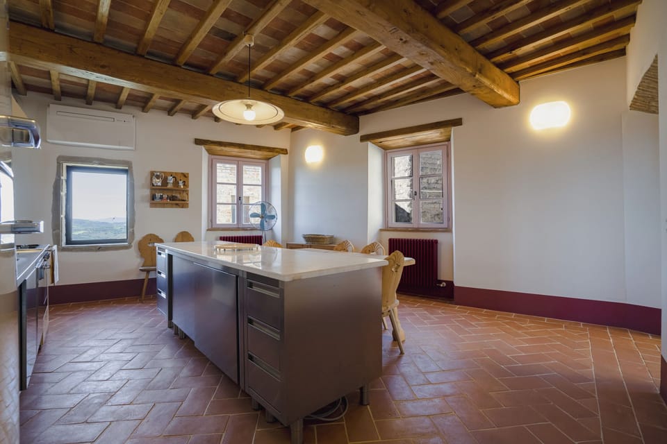 Apartment, Balcony, Hill View | Private kitchen | Fridge, oven, stovetop, dishwasher