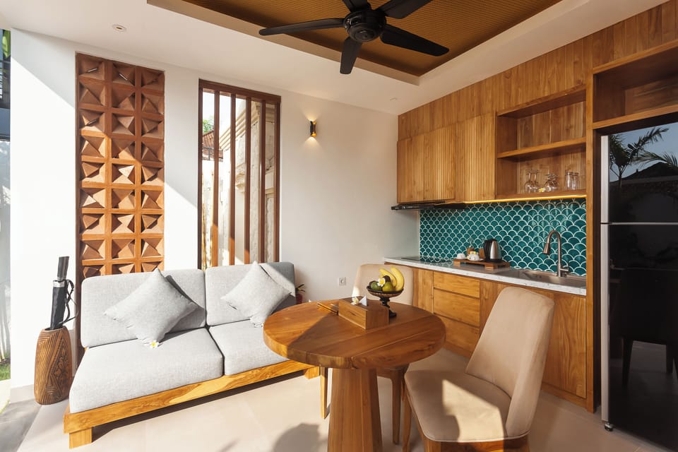 Private kitchenette