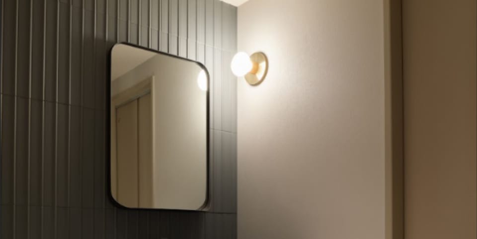 205 Lakefront Grand Suite [2F, 64 square meters] Non Smoking | Bathroom | Hair dryer, bidet, towels, toilet paper