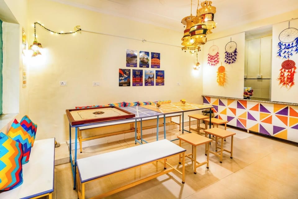 goSTOPS Mussoorie Library Road Hostel in Uttarakhand