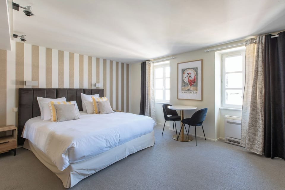 Executive Suite, Ensuite | Premium bedding, in-room safe, individually decorated