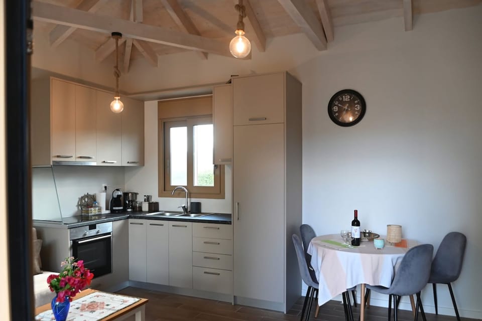 House, Smoking | 1 bedroom, soundproofing