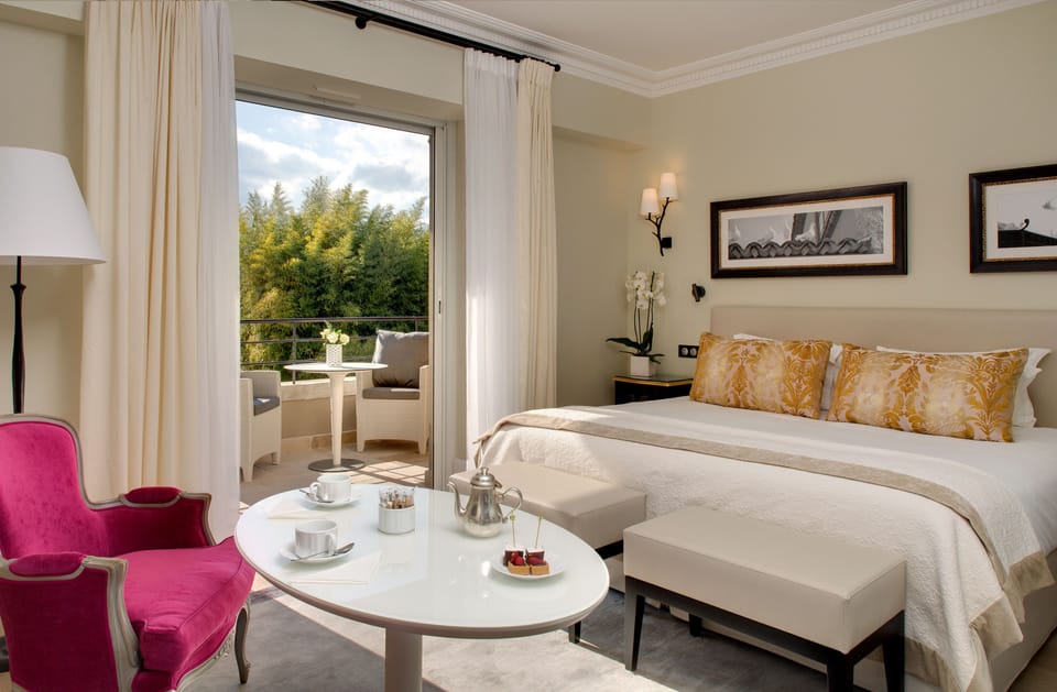 Deluxe Room, Terrace or Balcony, Spa Access | Premium bedding, pillowtop beds, minibar, in-room safe