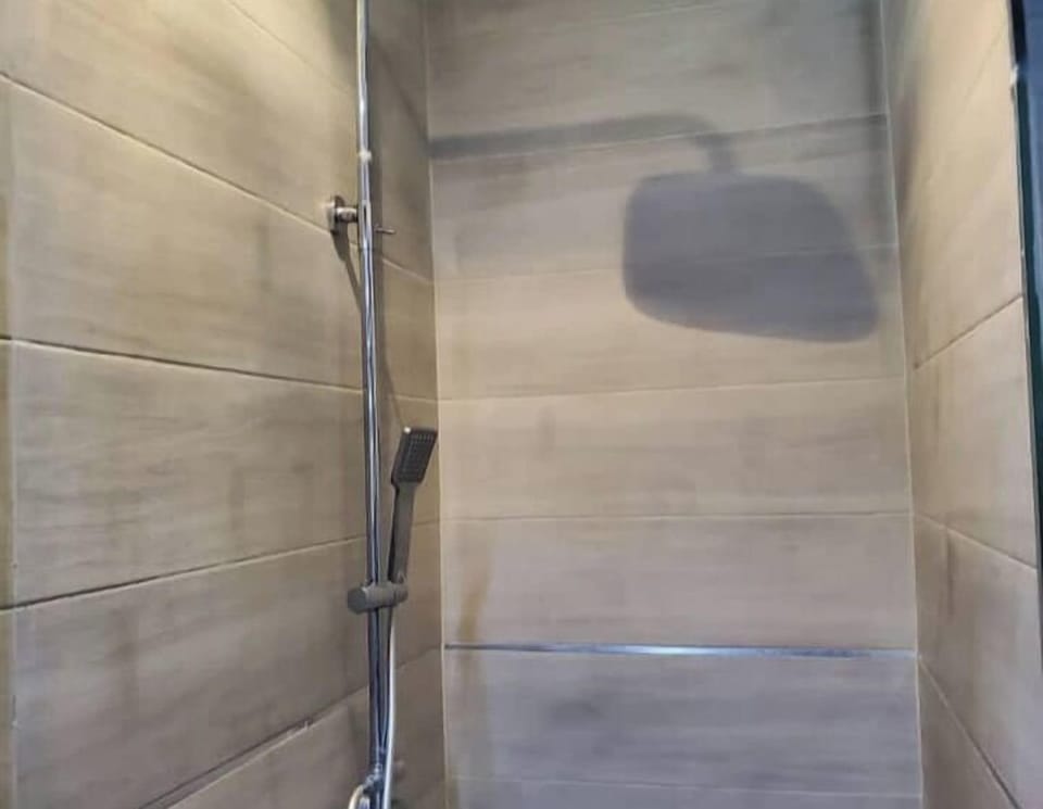 Economy Room, Balcony, City View | Bathroom | Free toiletries, hair dryer, towels, soap