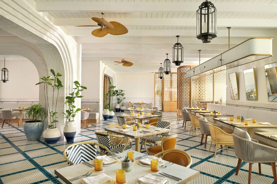 3 restaurants; breakfast, lunch, and dinner served