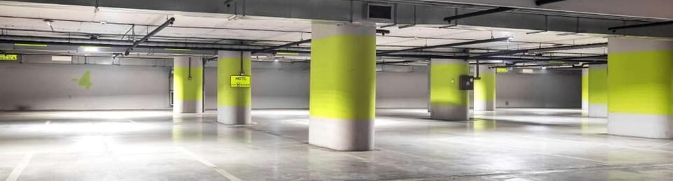 Self parking (EUR 15 per day)