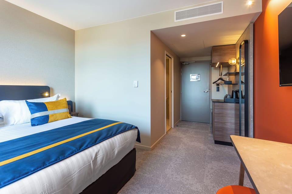 Standard Double or Twin Room | Premium bedding, pillowtop beds, minibar, in-room safe