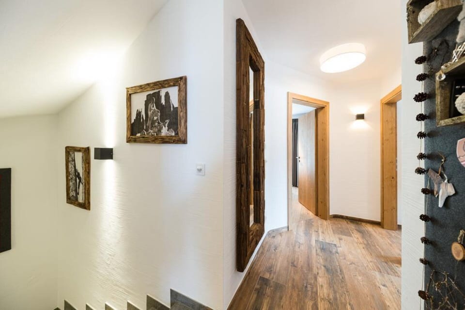 Chalet | Interior