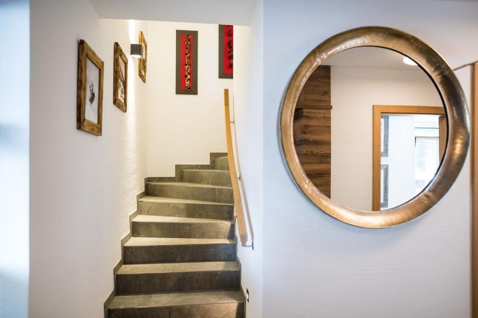 Chalet | Interior