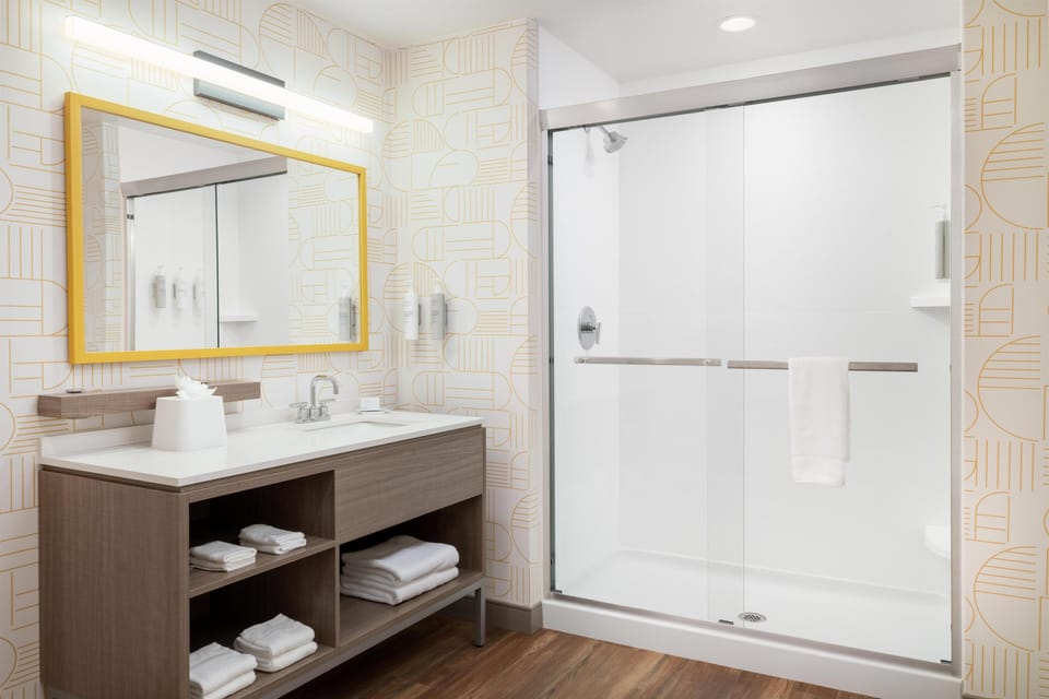 Bathroom shower