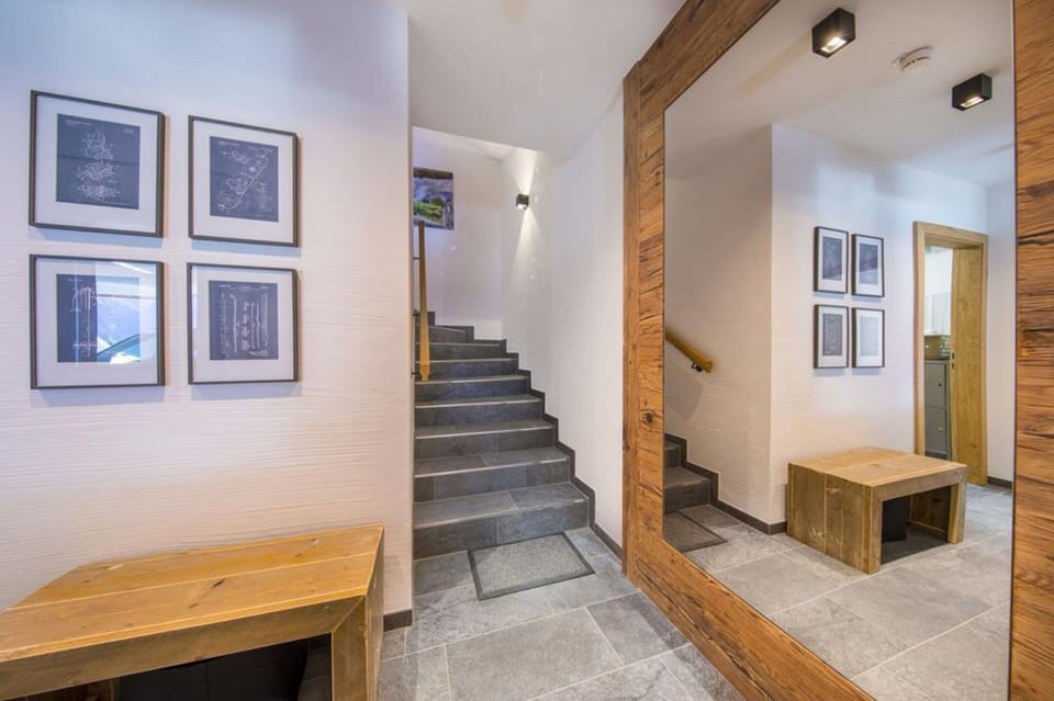 Chalet | Interior