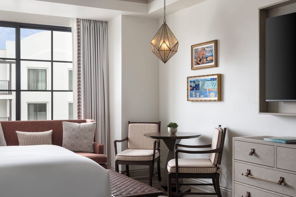Hypo-allergenic bedding, in-room safe, blackout drapes
