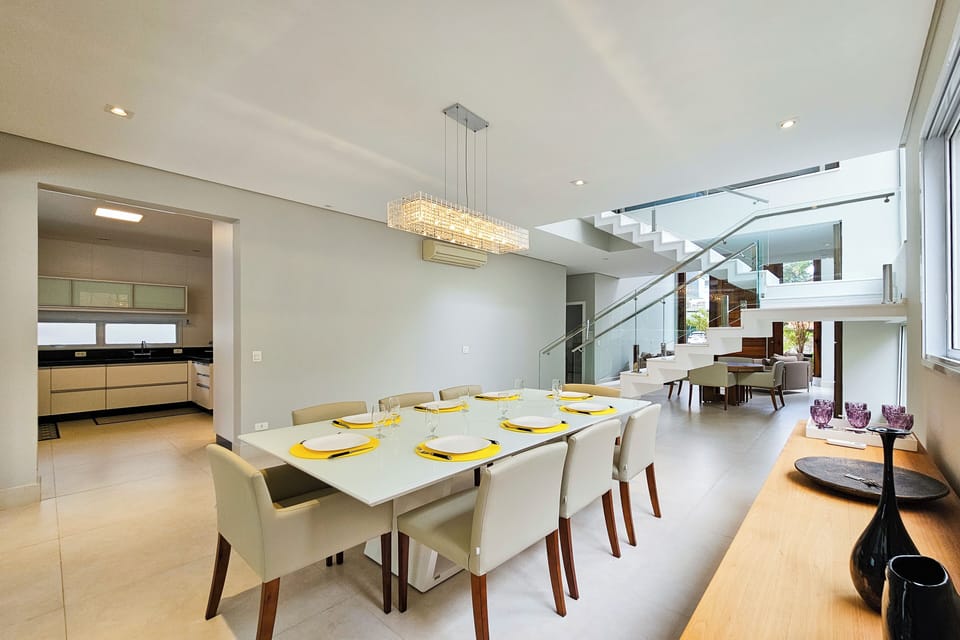 Villa | Dining room