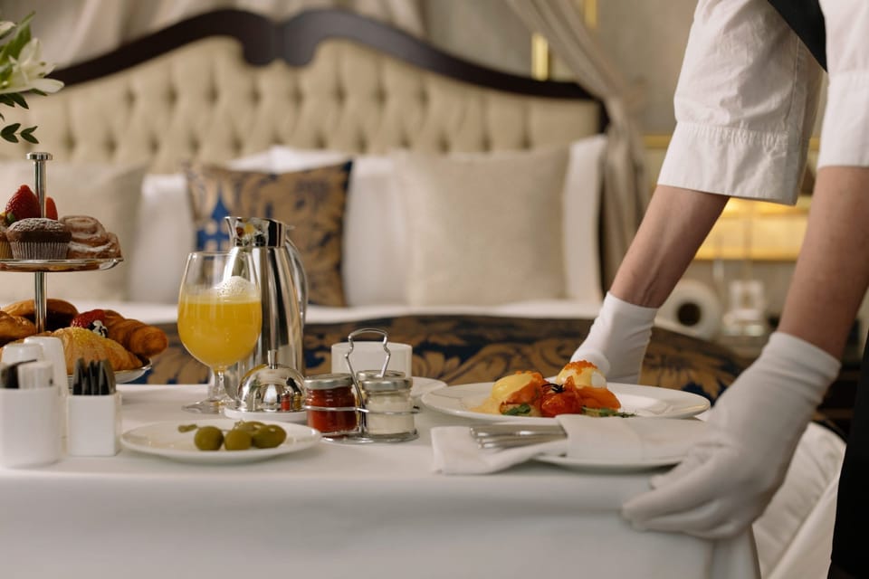 Daily English breakfast for a fee