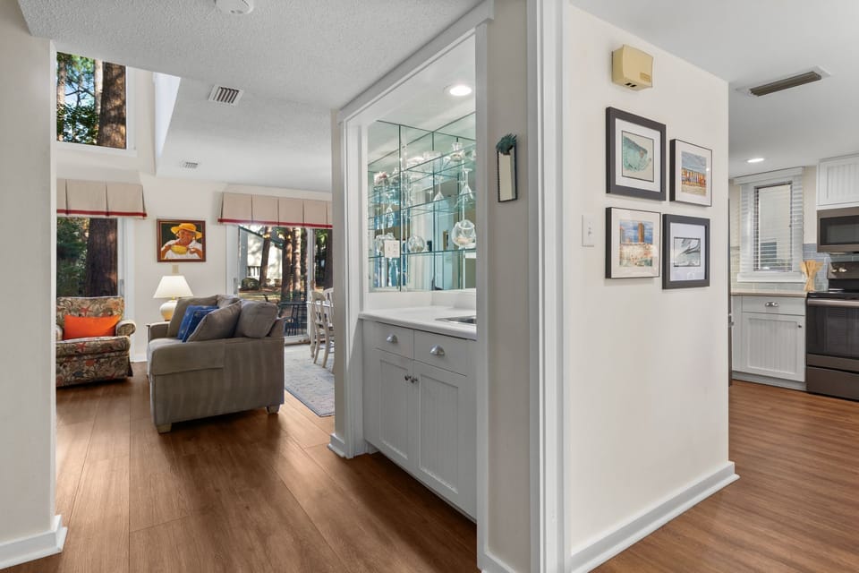 Villa, Multiple Beds, Balcony, Garden View (242 Stoney Creek Villa) | Interior