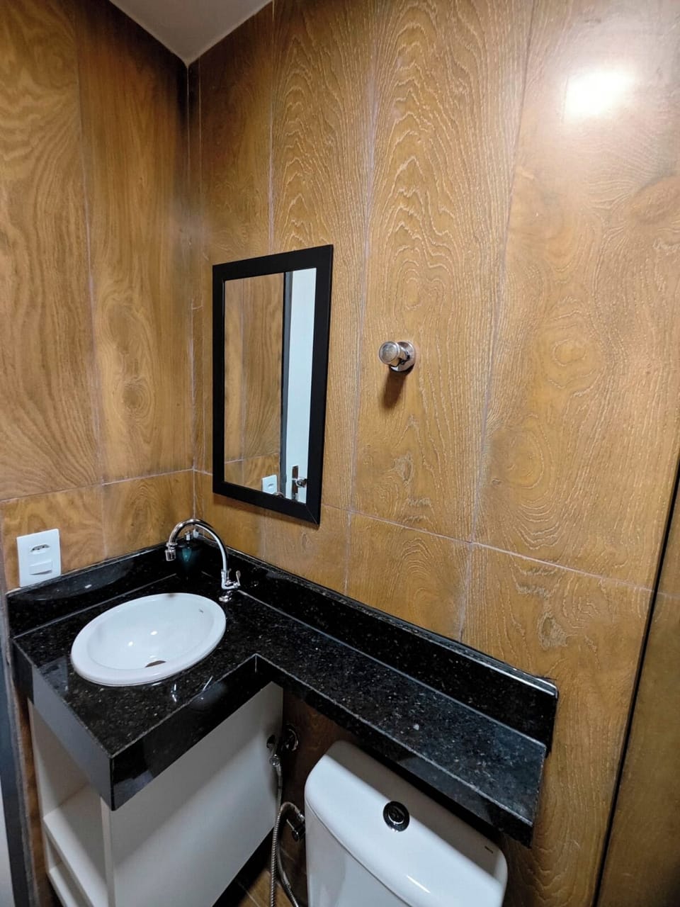 Apartment | Bathroom