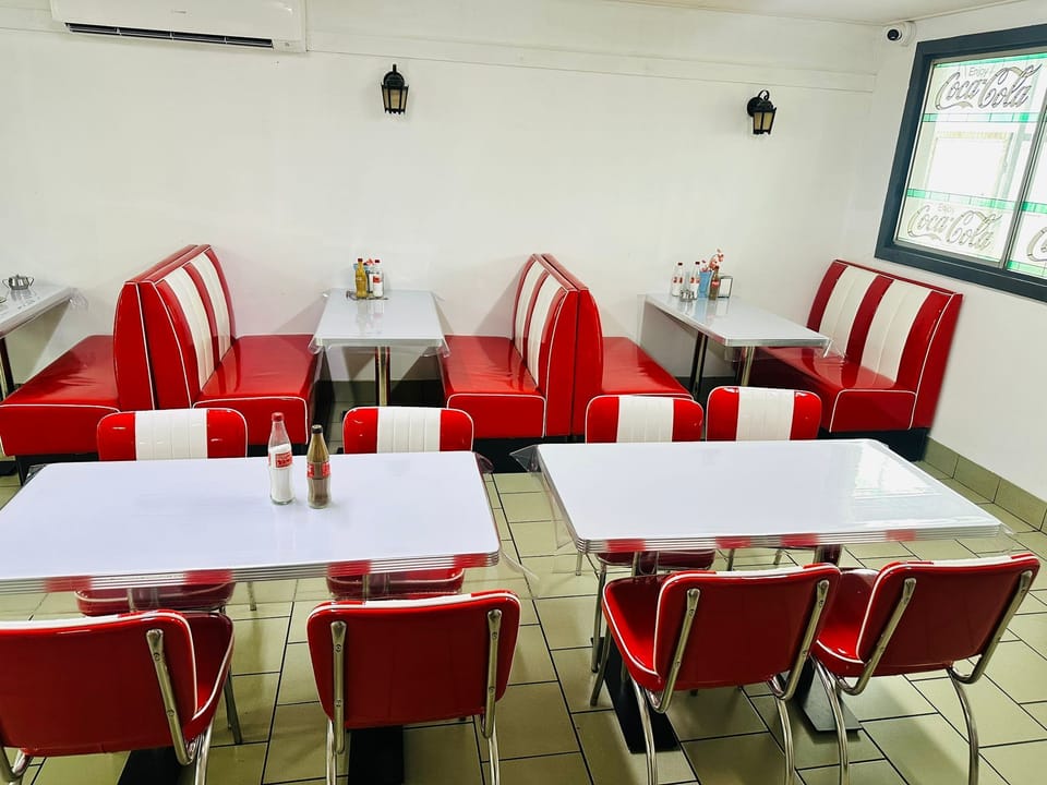 BAN BAN SPRING ROADHOUSE AND MOTEL Motel in Queensland