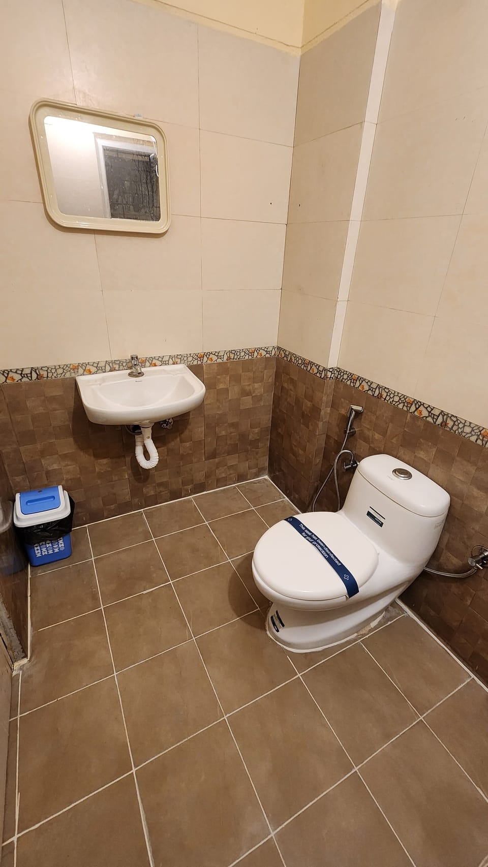 Towels, soap, shampoo