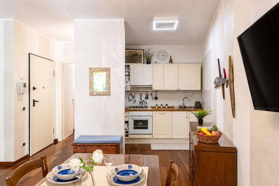 Family Apartment, 2 Bedrooms, Microwave (Sea And Garden in Sestri Levante) | Private kitchen