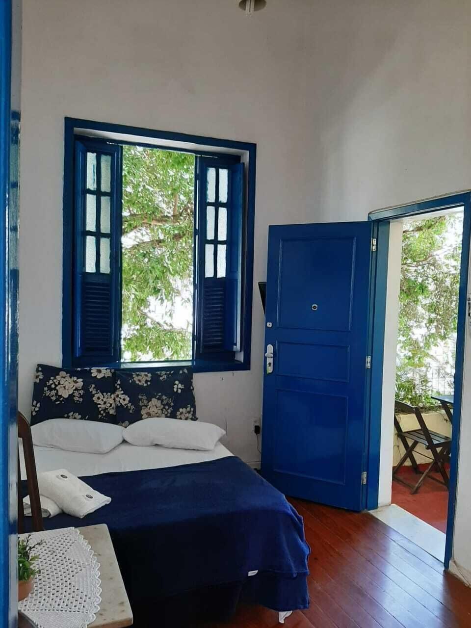 Standard Suite, 1 Double Bed, Private Bathroom | Premium bedding, iron/ironing board, free WiFi, bed sheets