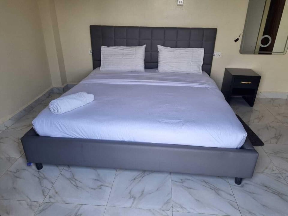 Lux Suites Legoland Residence Apartment in Kenya