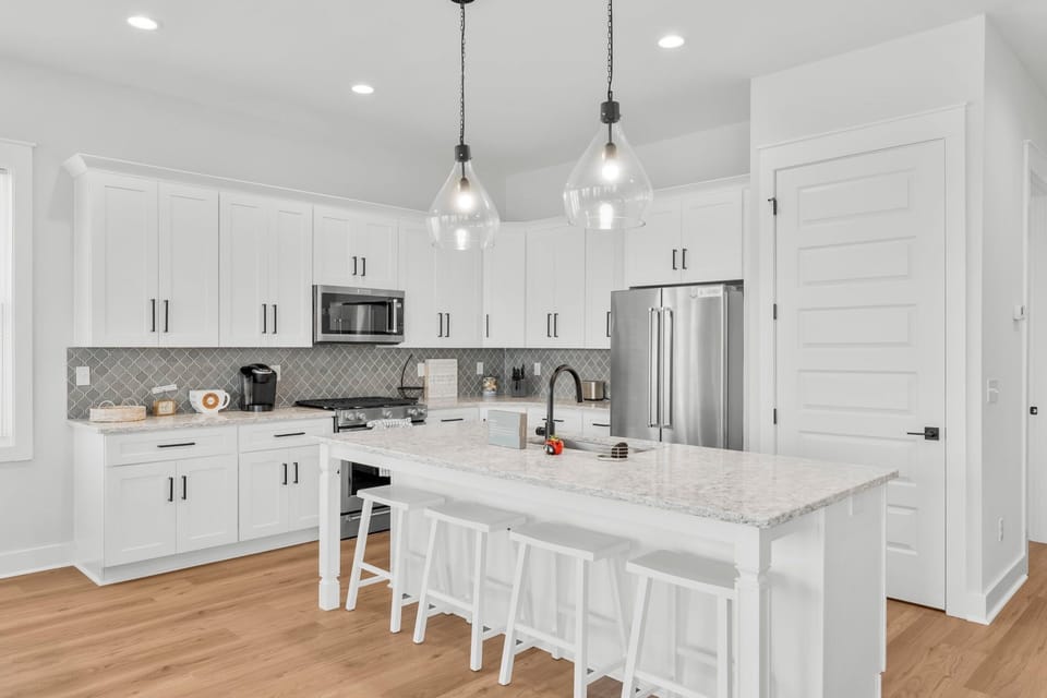 House, Ocean View | Private kitchen | Coffee/tea maker, full-size fridge, microwave, oven