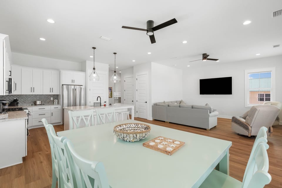House, Ocean View | In-room dining
