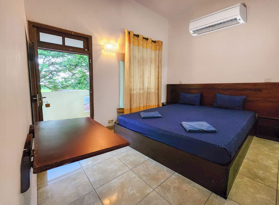 Standard Room | 1 bedroom, premium bedding, desk, soundproofing