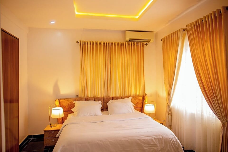 Economy Room, Balcony, City View | Desk, laptop workspace, blackout drapes, soundproofing