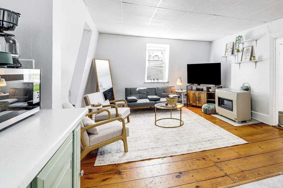 Apartment (1 Bedroom) | Interior