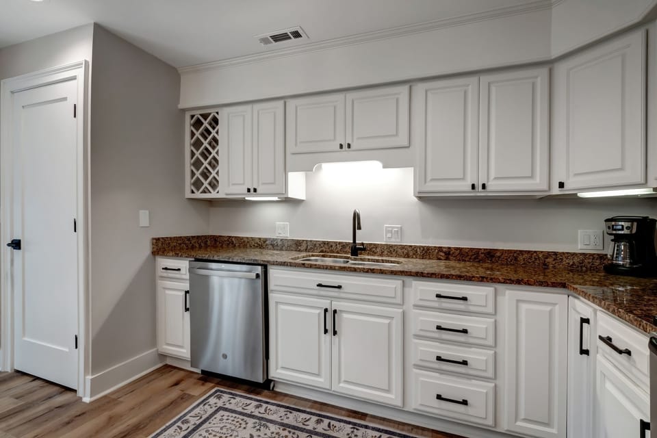 Villa, Multiple Beds, Kitchen (10 Turtle Lane) | Private kitchen | Coffee/tea maker, dining table