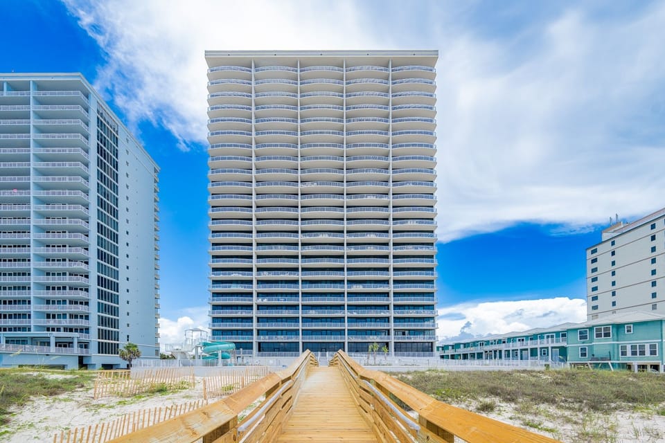 Condo, 3 Bedrooms | Exterior