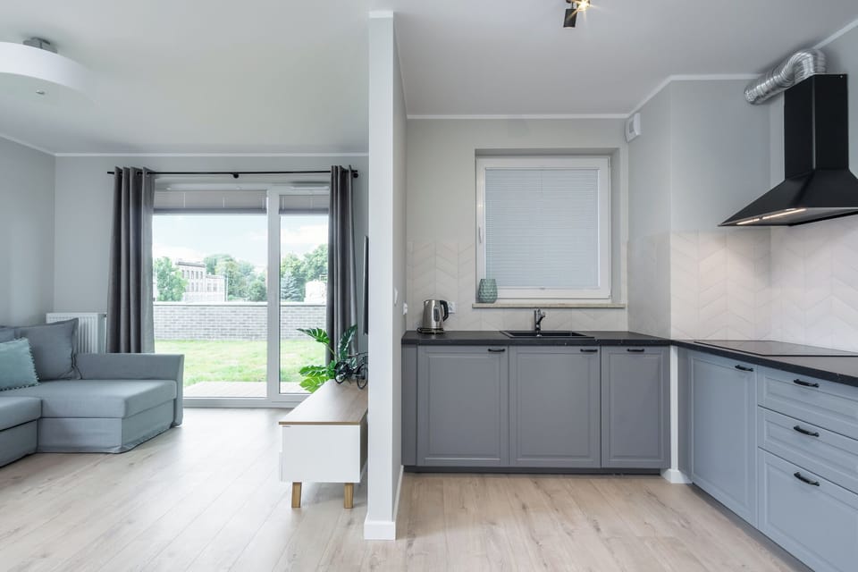 Comfort Apartment, Garden View | Iron/ironing board, free WiFi